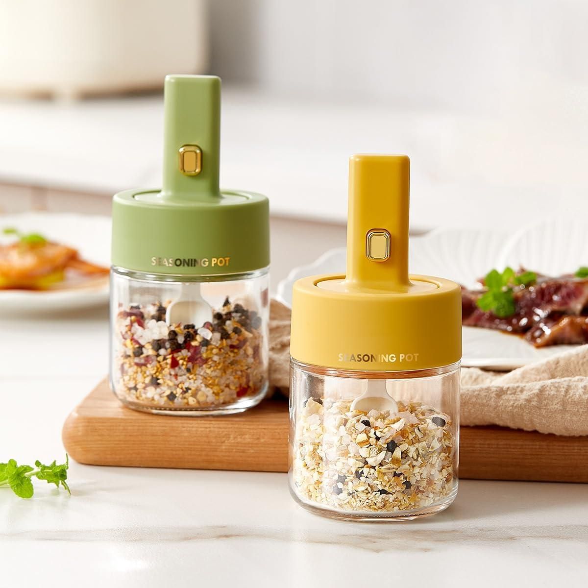 Luxury Glass Telescopic Seasoning Tank with Integrated Spoon Lid m2wvuk-pc