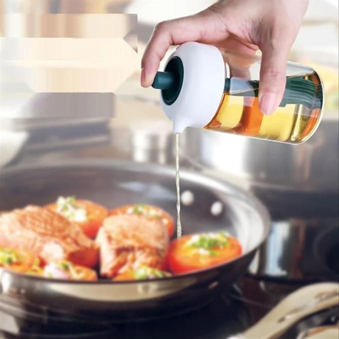 Plastic 2 In 1 Oil Dispenser 250 ml m2wvuk-pc