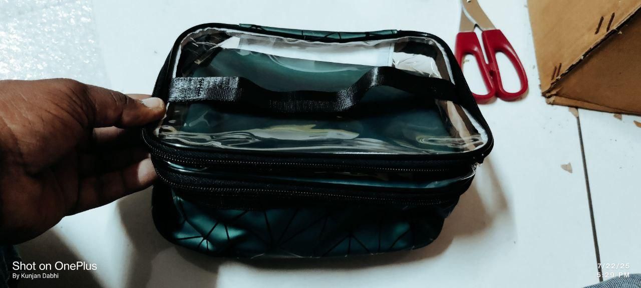 2 Layer Toiletry Bag m2wvuk-pc